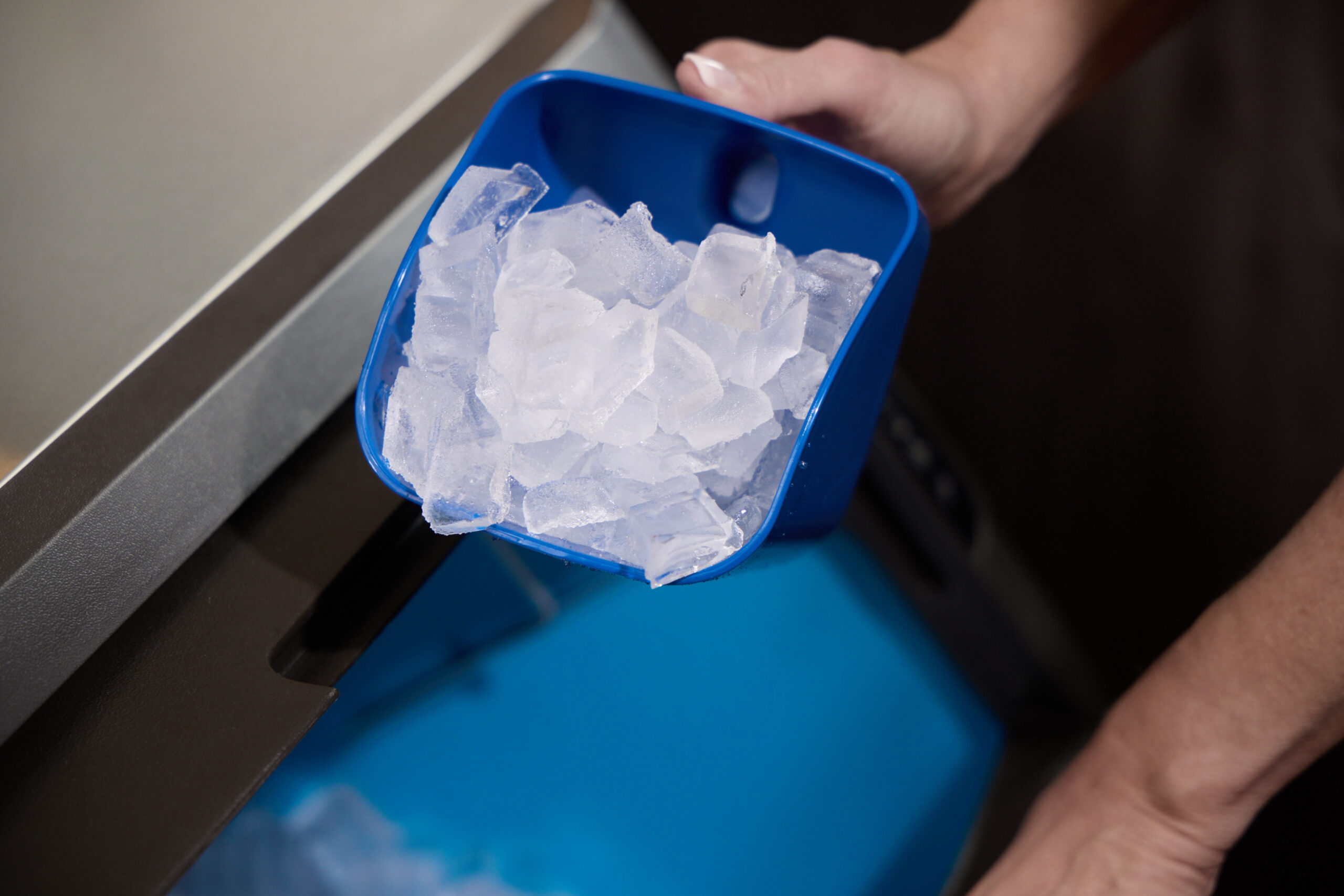 Manitowoc NEO® Series UP240 Undercounter Ice Machine Online - Image 27
